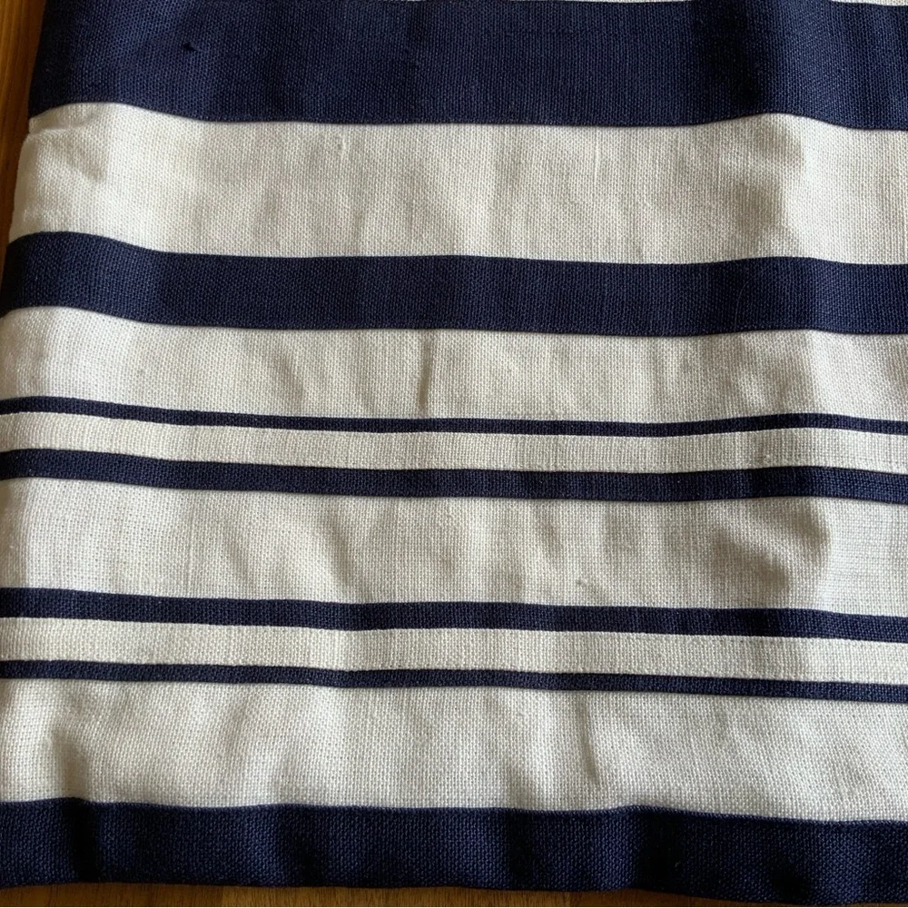 Williams Sonoma Navy and Off-White Stripe Pillow Cover 20 x 20 NIP No Tags